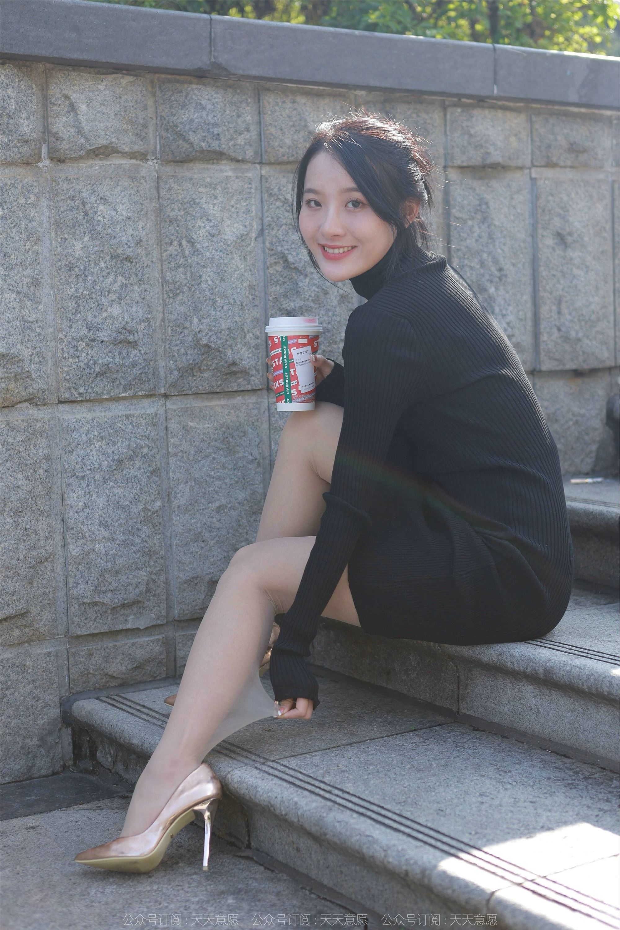 IESS异思趣向 2022.03.21 丝享家1035：婉萍《黑色包臀裙》